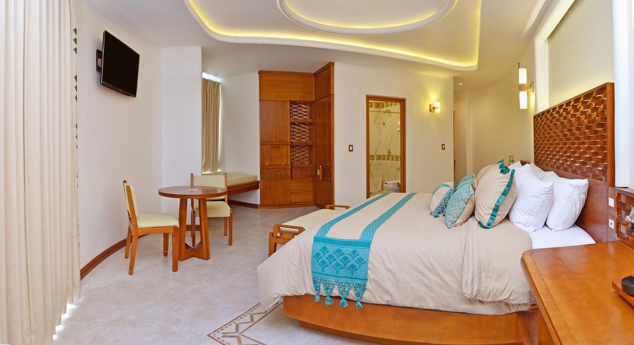 Palmas Hotel & Spa Ixmiquilpan Bagian luar foto